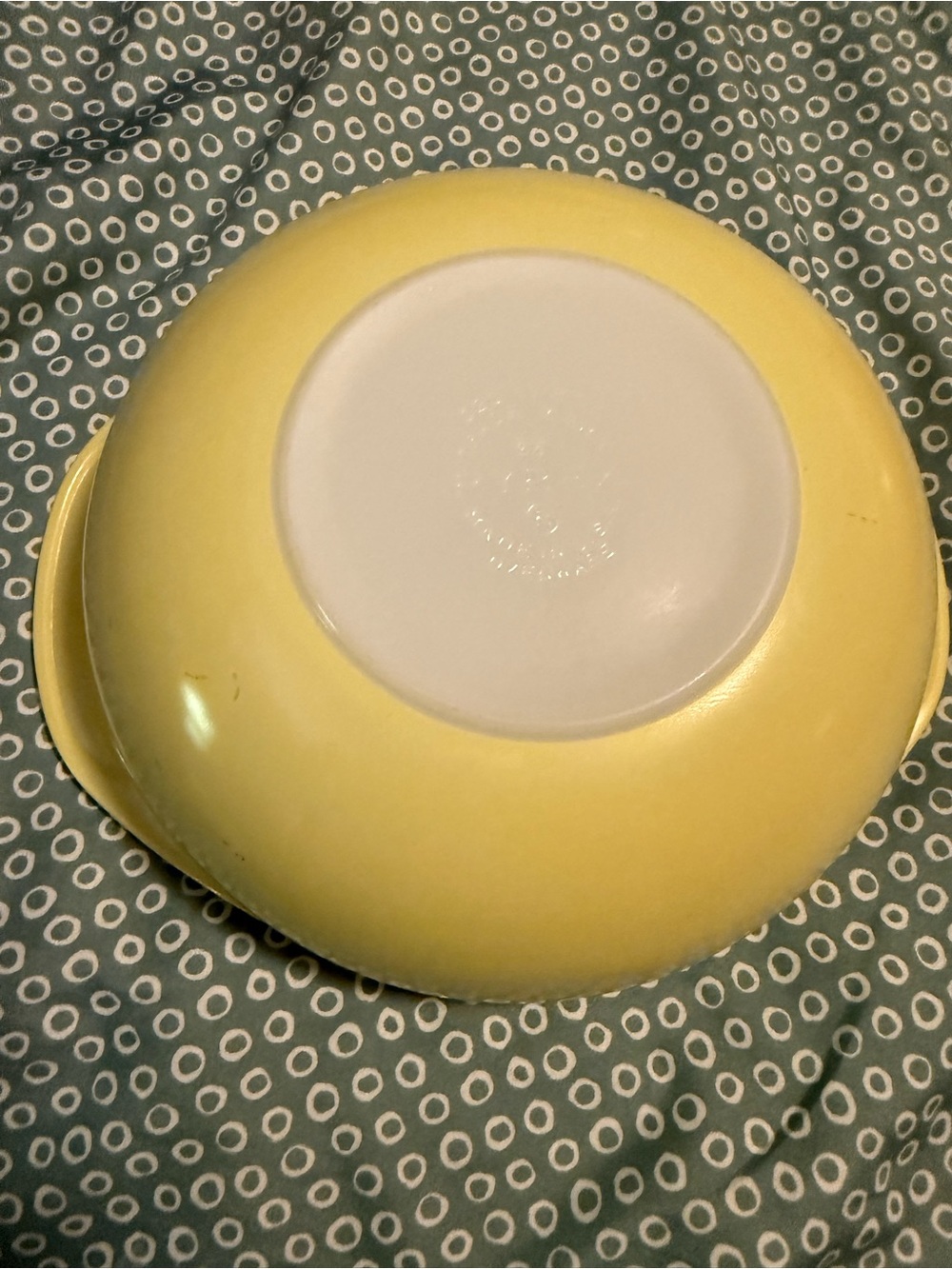Pyrex White Milk Glass Bowl with Stamped Base (Yellow) white inside. - Picture 2 of 4